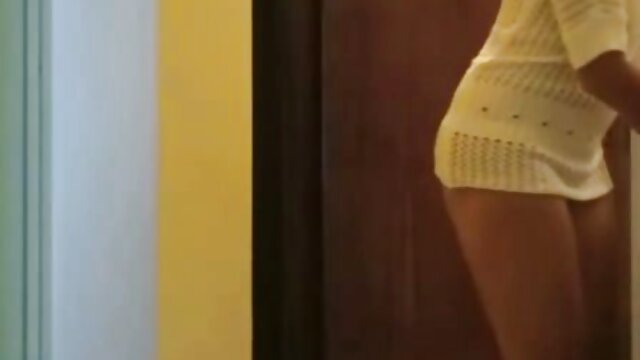 Lucy samba porno funk contra a sua aposta desesperada