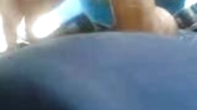 Cócegas é servido samba pornoporno